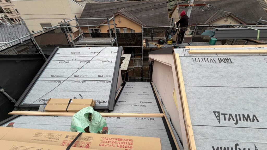 屋根工事_施工中